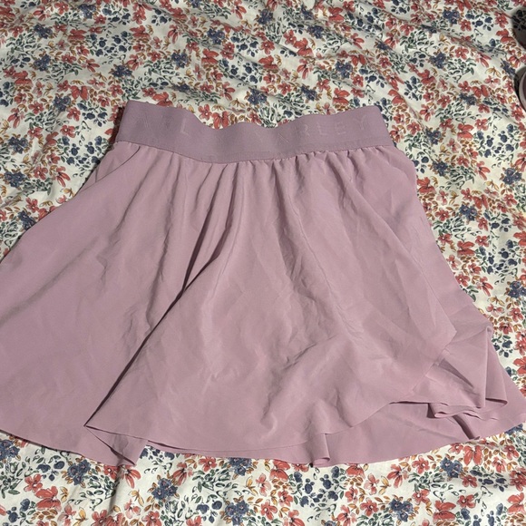 Varley Dresses & Skirts - Varley Lilac Skater Skirt